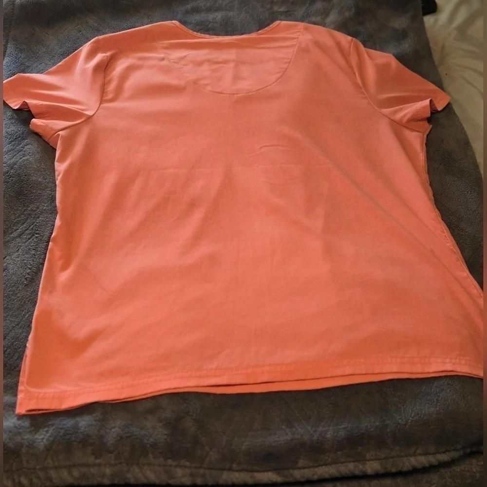 NWOT | Koi Basics | Women's Becca 4-Pocket STRETCH V-Neck Scrub Top | Large - Picture 9 of 12